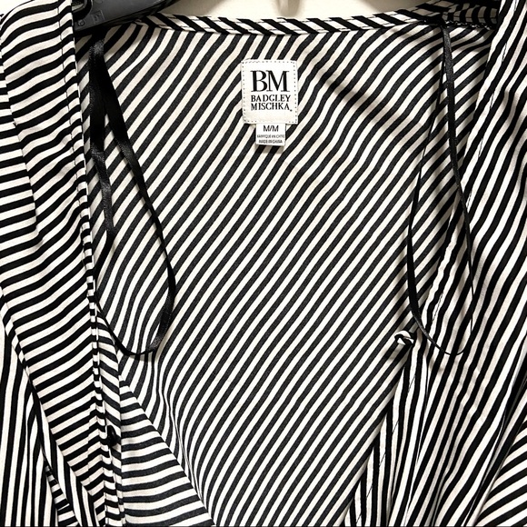Badgley Mischka Striped Blouse - Picture 6 of 13